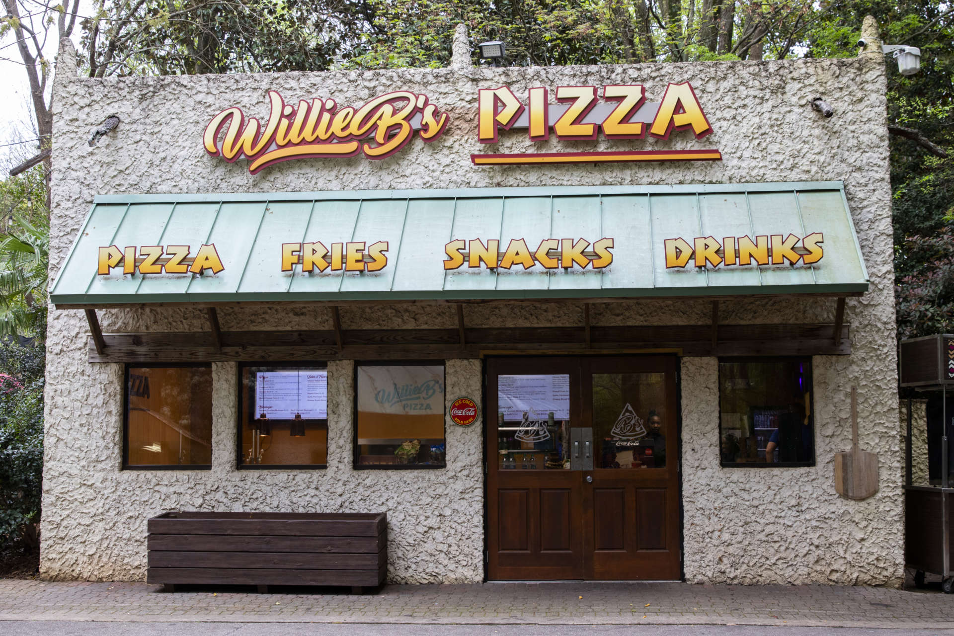 Willie B.'s Pizza - Zoo Atlanta